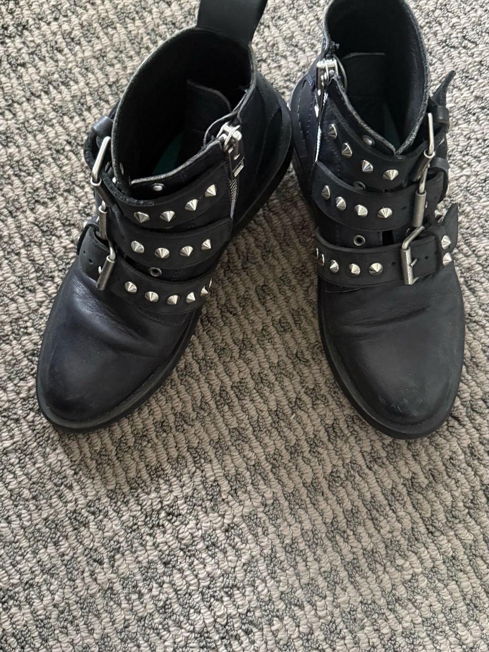 Zadig and Voltaire Studded Black Leather Buckle & Zip Ankle Boots size 38 / 7.5 - Picture 2 of 4